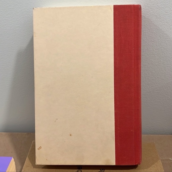 ⭐️3 for $15⭐️ Hardcover | Lie Down With Lions by Ken Follett - Picture 4 of 5